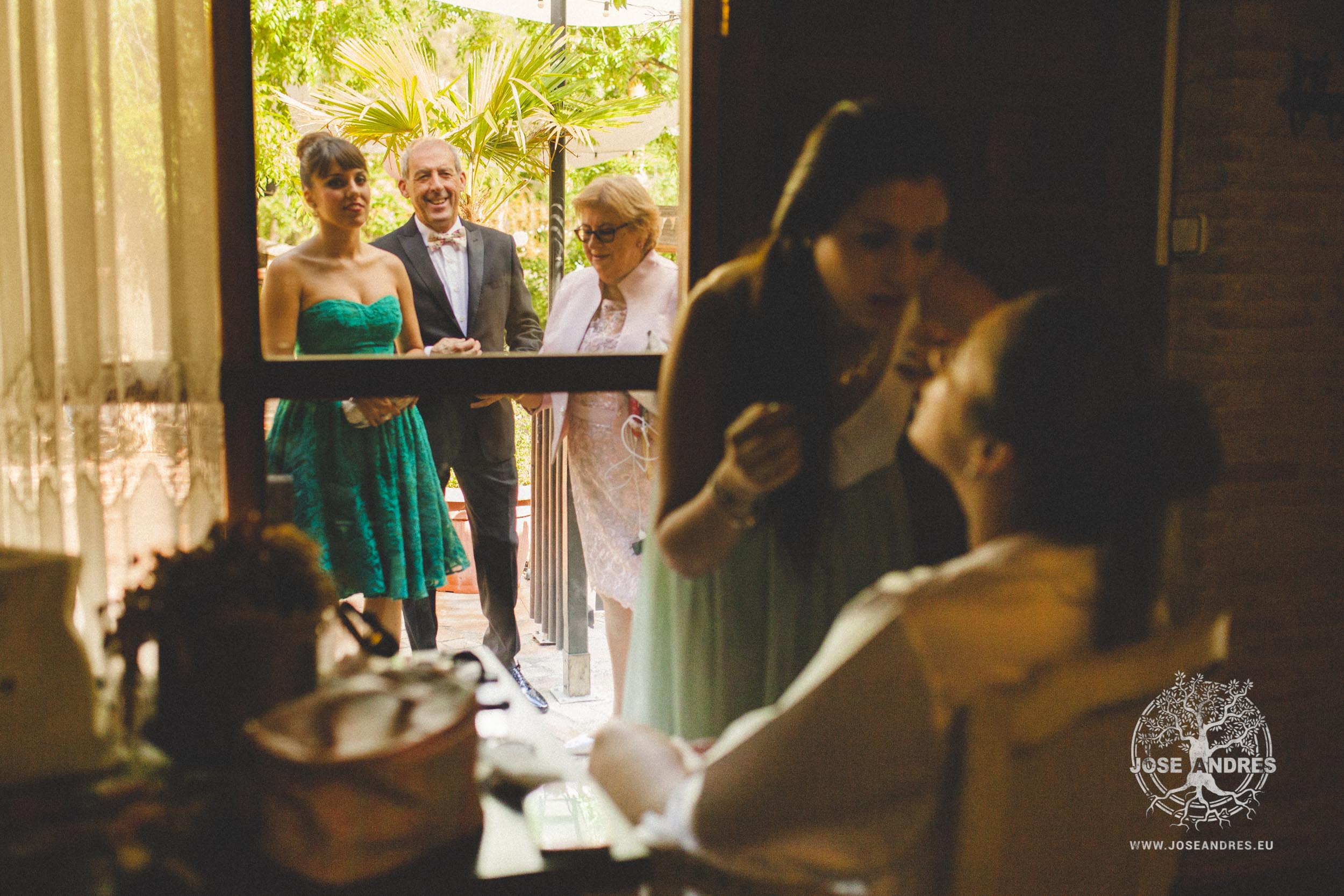 Boda de un fin de semana completo, boda en casas de Luján, Jose Andrés fotografía y cine documental de boda en Valencia, Albacete y Cuenca. Fotografía de boda natural y divertida, fotografía de boda sin posados